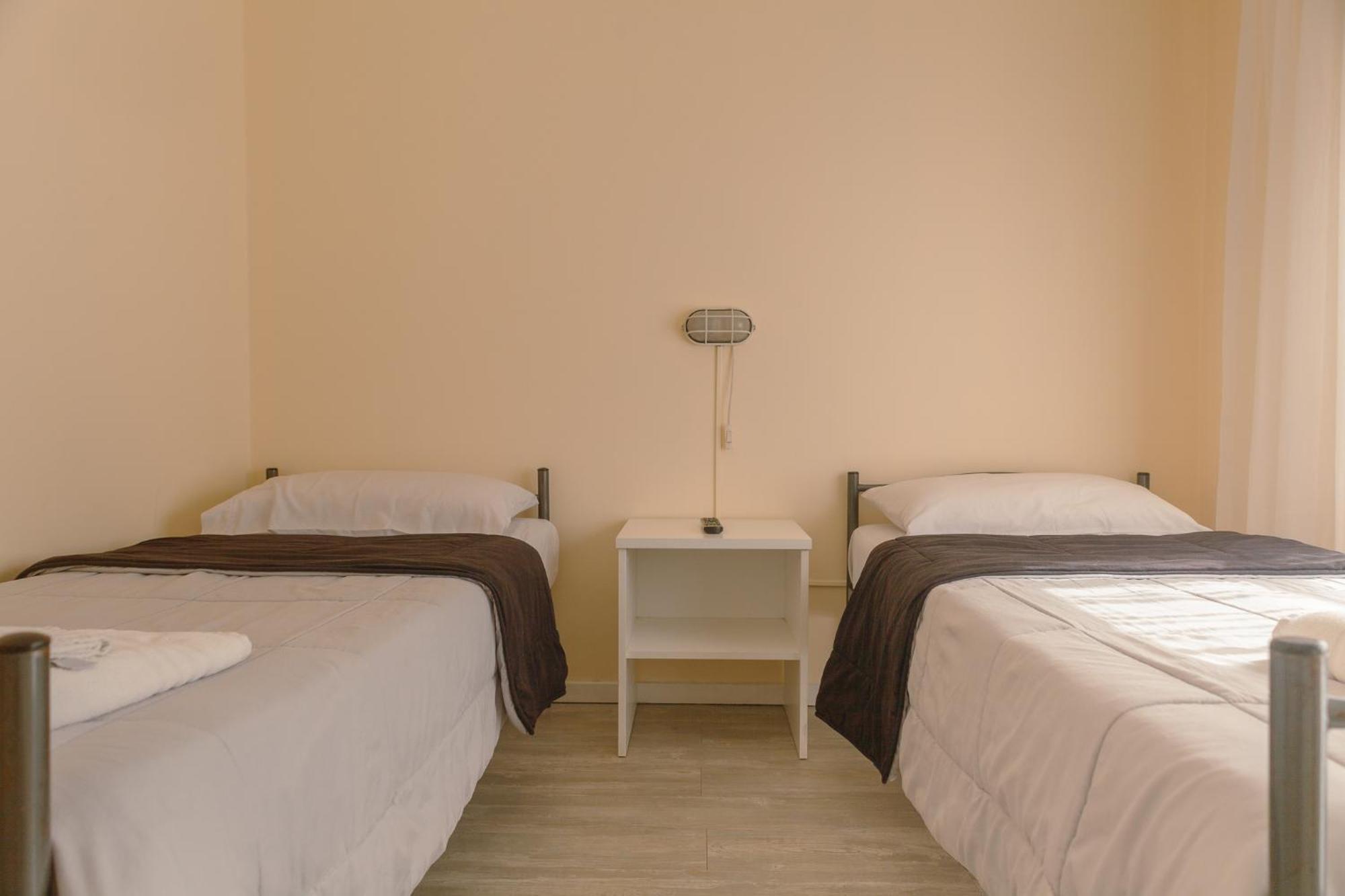 Rayentray Hostal Puerto Madryn Kültér fotó